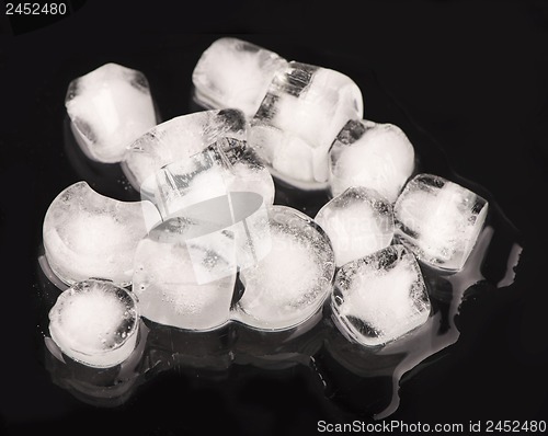 Image of Ice cubes