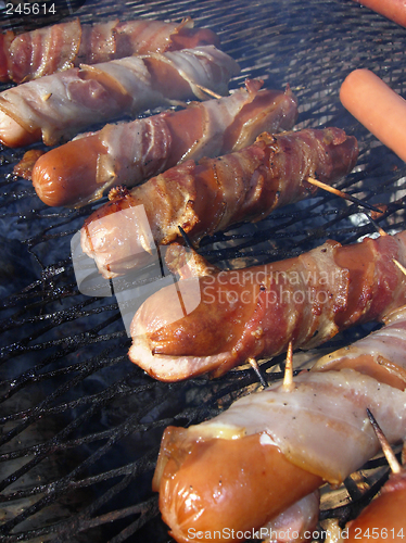 Image of Sausage in bacon