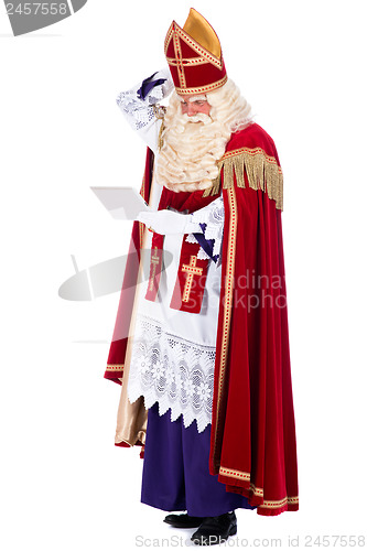 Image of Sinterklaas with a tablet