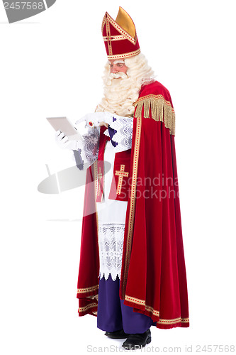 Image of Sinterklaas with a tablet