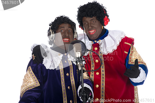 Image of Zwarte Piet is singing
