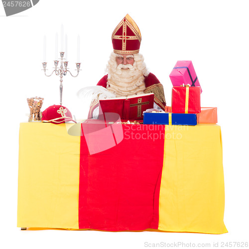 Image of Sinterklaas is working