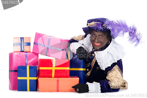 Image of Zwarte Piet with a lot of presents