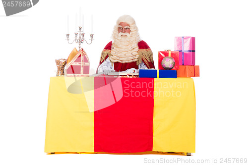 Image of Sinterklaas is working