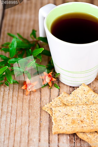 Image of cup of tea and crackers