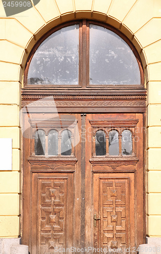 Image of Wooden door in Debrecen