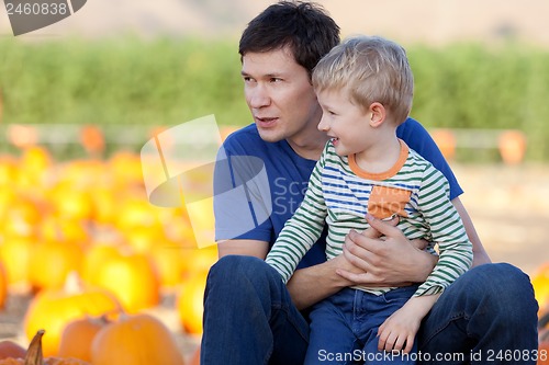 Image of family at the pumpkin patch