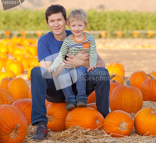 Image of family at the pumpkin patch