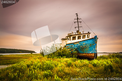 Image of Rusty boat