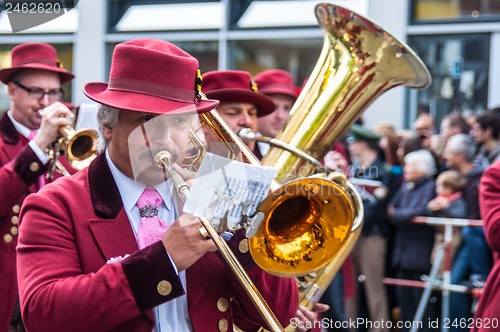 Image of Parade of the hosts of the Wiesn