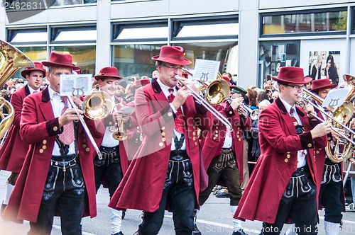 Image of Parade of the hosts of the Wiesn