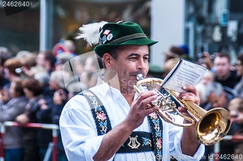 Image of Parade of the hosts of the Wiesn