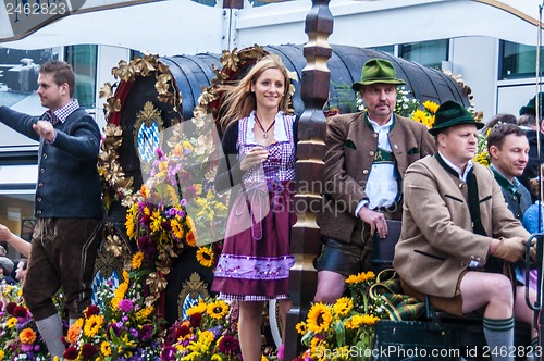 Image of Parade of the hosts of the Wiesn