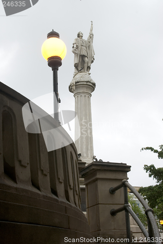 Image of statue christopher columbus in plaza de colon san juan