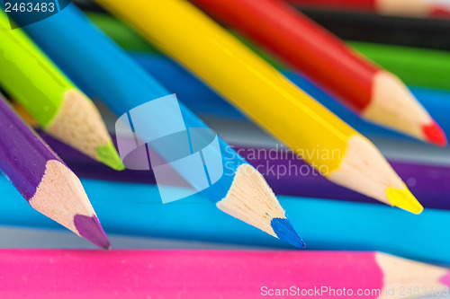 Image of colored pencils
