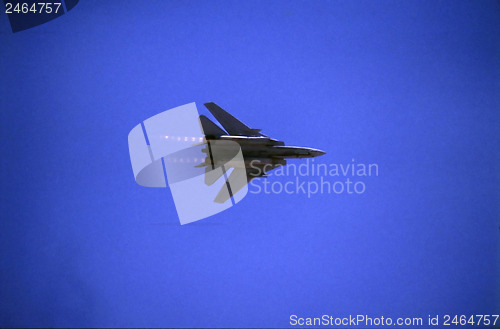 Image of Low flying F-14 Tomcat