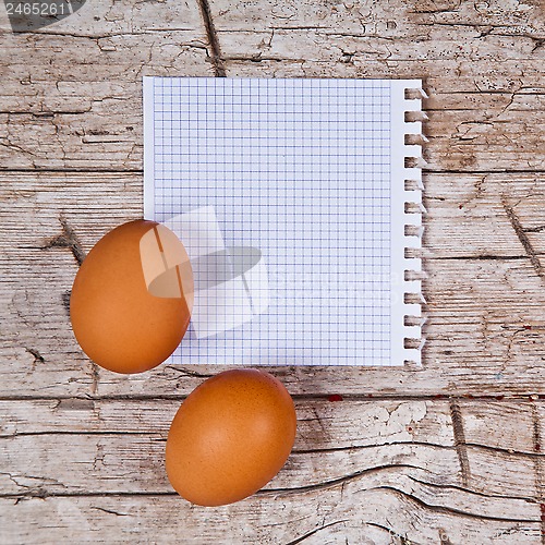 Image of eggs and blank paper