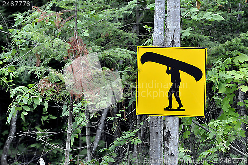 Image of Canoe sign.