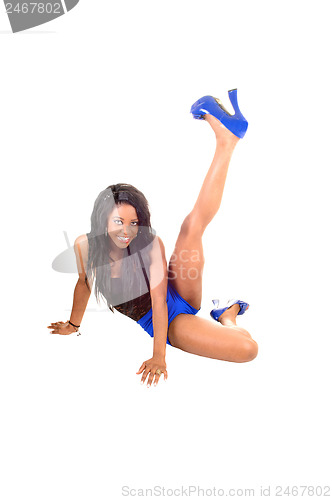 Image of One leg up.