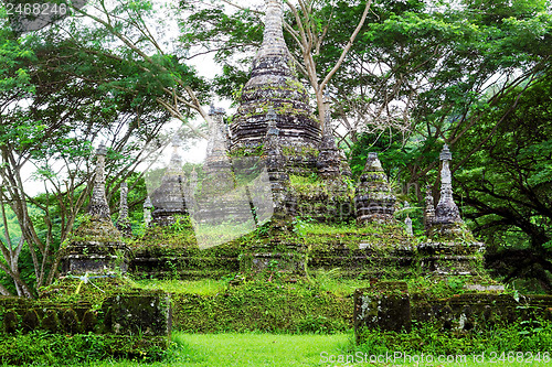 Image of Alongkorn Chedi Pagoda in Chanthaburi, Thailand 