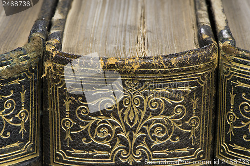 Image of Old books on shelf