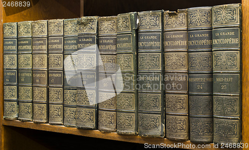 Image of Old books on shelf