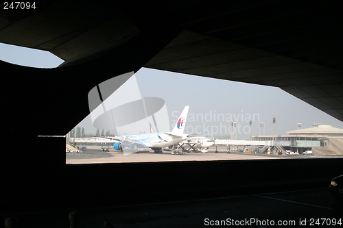 Image of Airport and plane