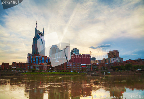 Image of Downtown Nashville cityscape in the evening