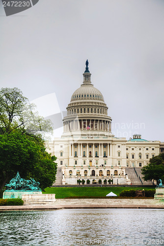 Image of United States Capitol building in Washington, DC