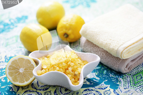 Image of lemon bath salt