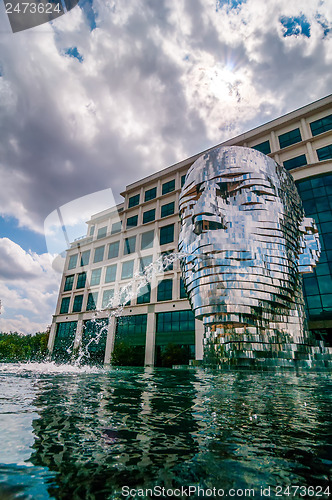 Image of Metalmorphosis Mirror Fountain by, David ?erný