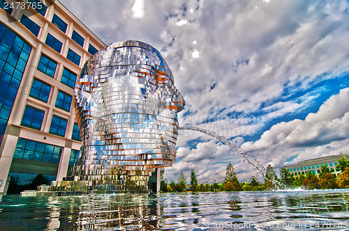 Image of Metalmorphosis Mirror Fountain by, David ?erný