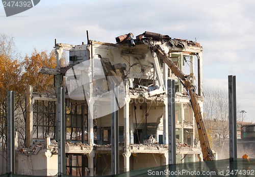 Image of The car breaks down building