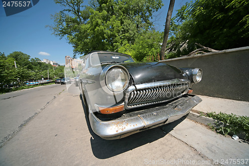 Image of Old damaged car