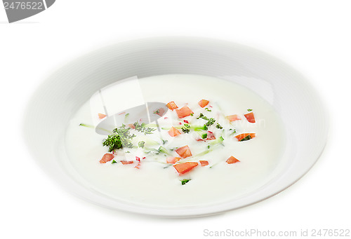 Image of cold yogurt soup with cucumbers 
