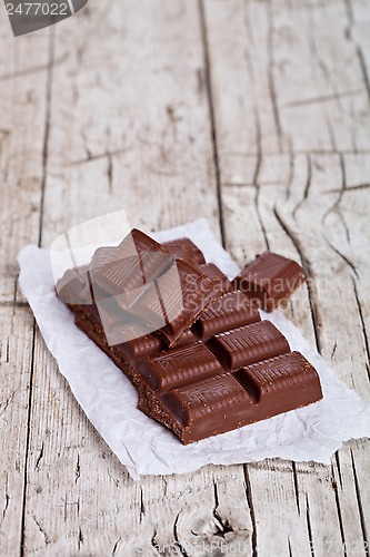 Image of some pieces of chocolate 