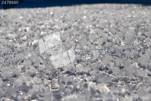 Image of patterns on ice