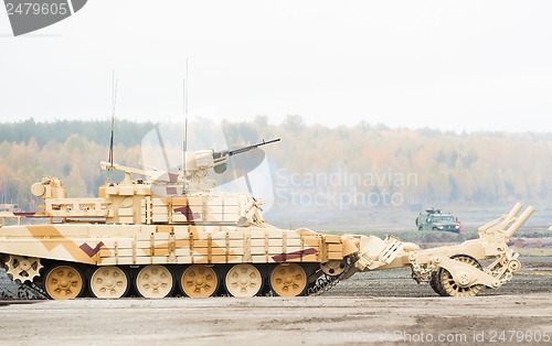 Image of Armoured deminer BMR-3M (Russia)