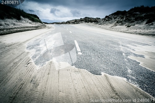 Image of Sandy road