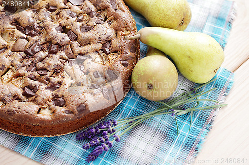 Image of cake with pears 