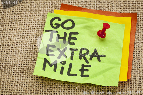 Image of go the extra mile reminder