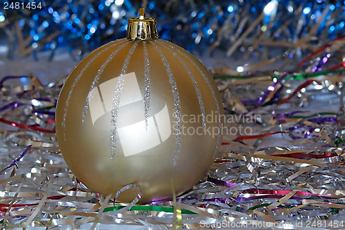 Image of Decoration for the Christmas tree - white ball.