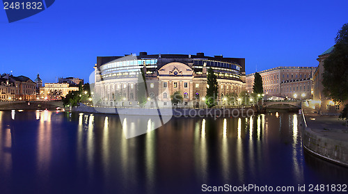 Image of Parlament building in Stockholm