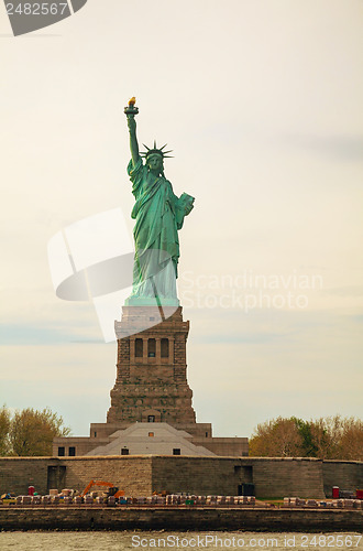 Image of Lady Liberty statue in New York