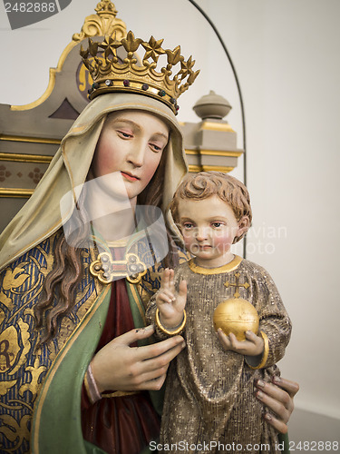 Image of Statue Maria