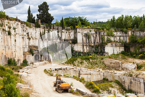 Image of Travertino marble