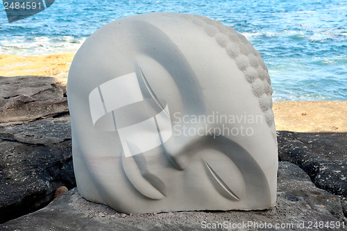 Image of Sculpture by the Sea exhibit at Bondi Australia