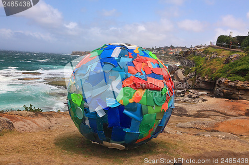 Image of Sculpture by the Sea exhibit at Bondi Australia