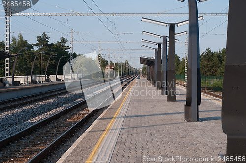 Image of Railroad tracks and perron