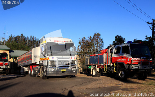 Image of Fire engines and support vehicles at Regentville Station